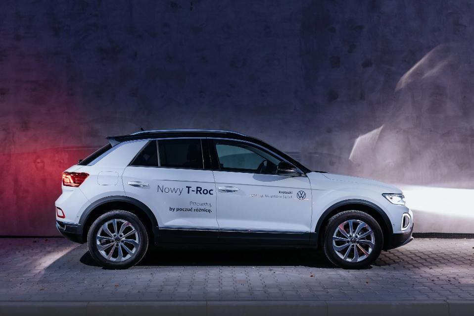 Obrazek nowy T-Roc bok